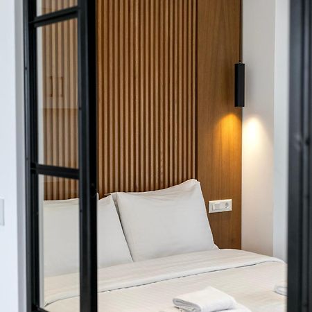 Athens Genesis Luxury Suites Exterior photo